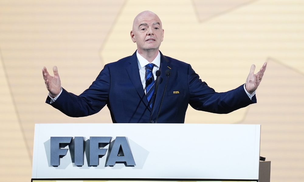 三巨头的个 三巨头的个